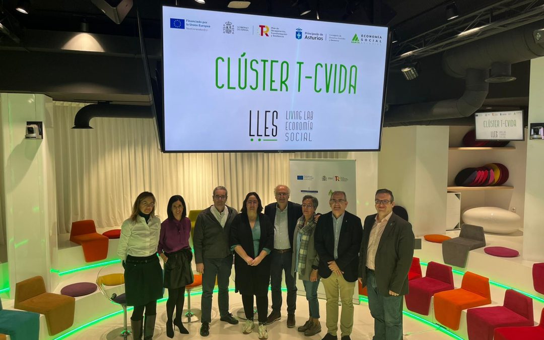 ASATA celebra un encuentro de clústeres de los cuidados en Asturias